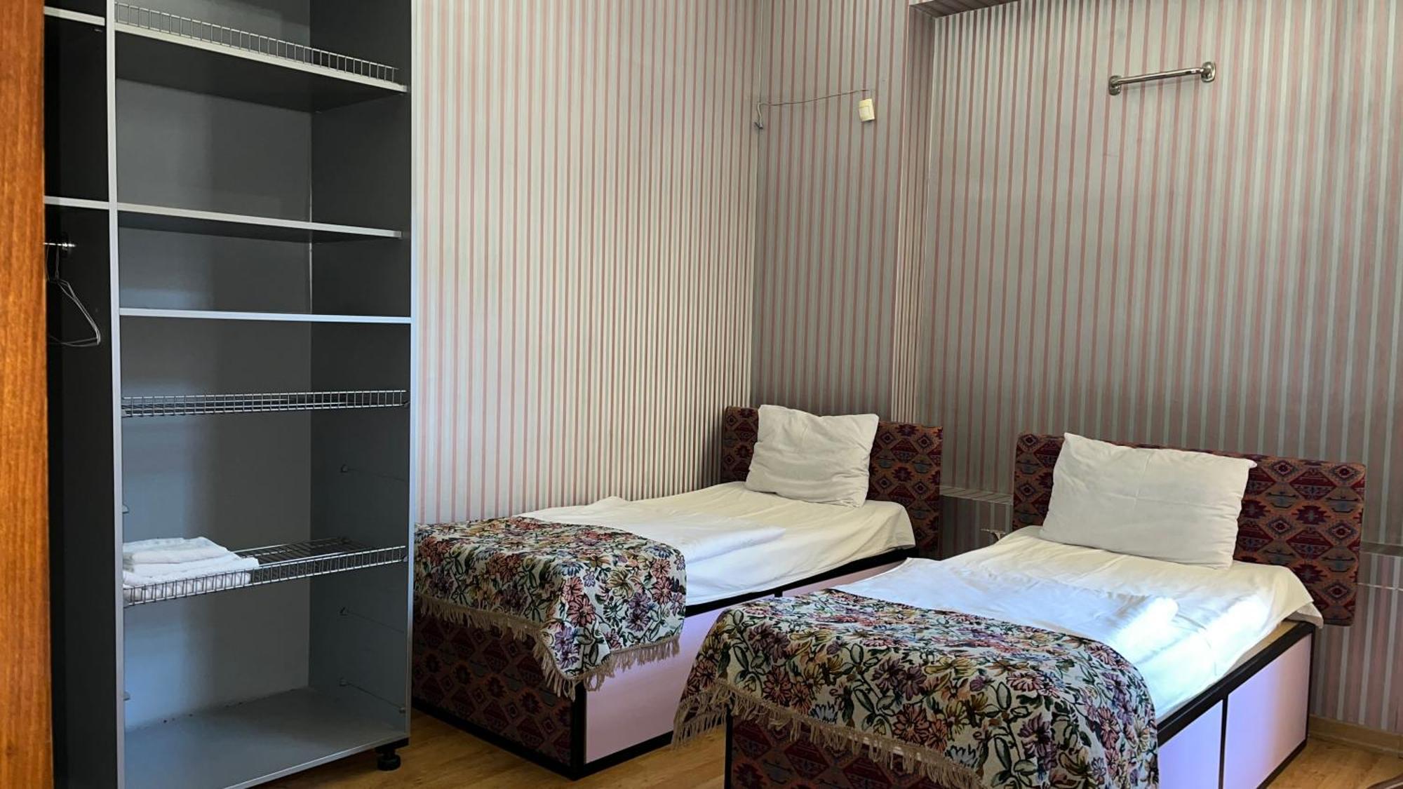 Double or Twin Room with Shower